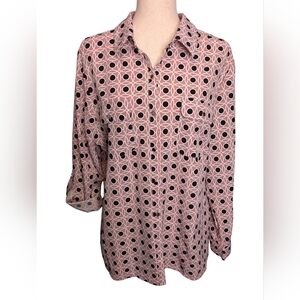 New Notions Geometric Button-Up Blouse With Cuff Up Sleeve Option. XL